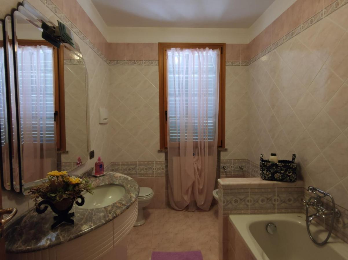 Relax In Collina A Due Passi Dal Mare Διαμέρισμα Torriana Εξωτερικό φωτογραφία